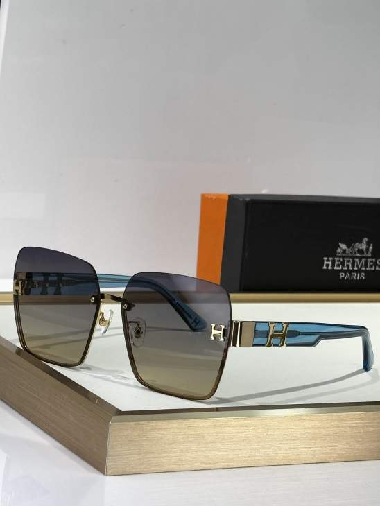 Picture of Hermes Sunglasses _SKUfw75732878fw